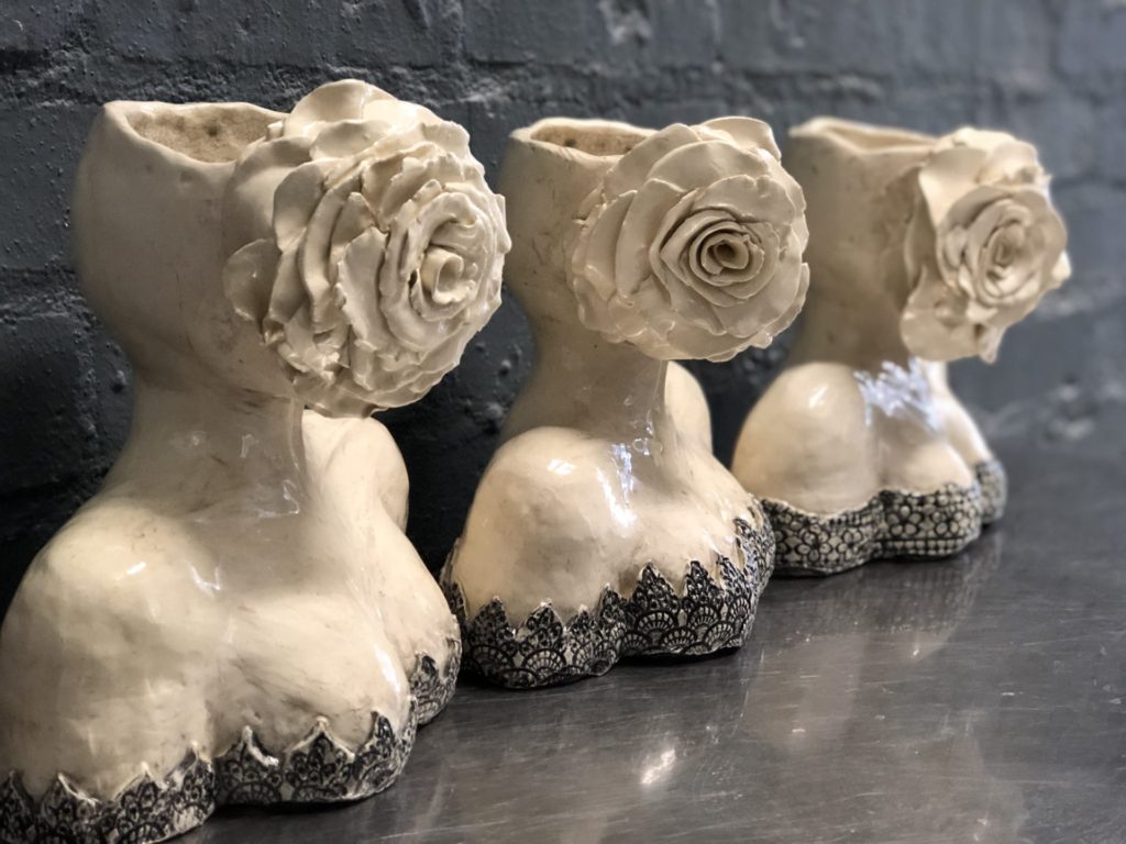 vases with roses